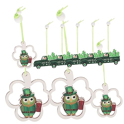 HOLIDYOYO Hängende Holzanhänger Für Patrick's Day Teiliges Mit Dreiblättrigen Kleeblättern Dekoration Für Partys Zuhause Und Festivals Vielseitige Hängende Deko Für Fenster Türen von HOLIDYOYO