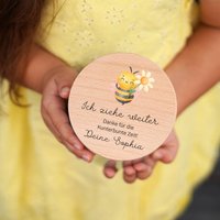 Glas Geschenk Erzieher, Kunterbunte Zeit - Ich Ziehe Weiter, Abschiedsgeschenk Kindergarten Danke Glas Geschenk Erzieher, Kunterbunte Zeit - Ich Ziehe Weiter, Abschiedsgeschenk Kindergarten Danke von HOLZKINO