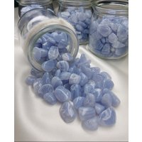 Chalcedonachat | Chalcedon Blau Gebändert Chalcedonachat | Chalcedon Blau Gebändert von HOLZKRISTALL