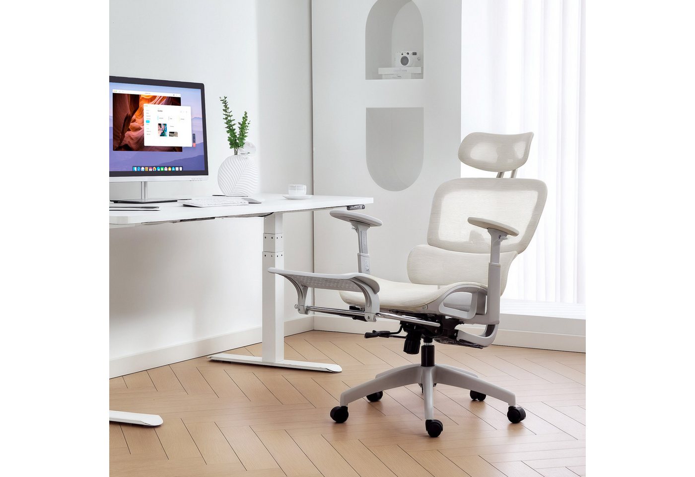 HOMCOM Bürostuhl mit Wippfunktion, Liegefunktion (Ergonomisch Schreibtischstuhl, 1 St), mit Rückenlehne, Armlehnen, Kopfstütze, Lendenwirbelstütze, Beige von HOMCOM