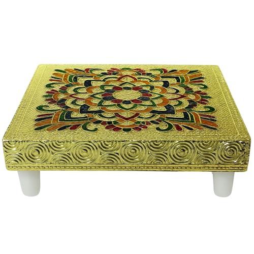 HOME GENIE Designer Chowki for Pooja, Festival Decor & Gifting | Intricately Crafted MDF Platform with Golden Finish – 10.5 cm x 10.5 cm, Height 4 cm, Weight 190g von HOME GENIE