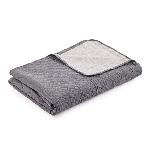 HOMELEVEL Tagesdecke Bett & Sofaüberwurf Bettüberwurf Sofa Tages Decken Betthusse XXL Decke Überwurf (240cm x 260cm, Hellgrau/Dunkelgrau gemustert) von HOMELEVEL