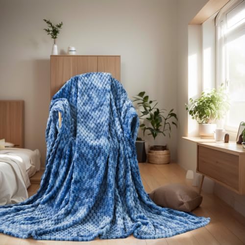 HOZY Kuscheldecke Flauschig Decke Fleecedecke - Kuscheldecke 130x150cm, 3D-Jacquard-Fleece-Decke, Fleecedecke Sofa Decken,Warm Wohndecke Couchdecke Hundedecke Sofadecke flauschig, Steinblau von HOZY