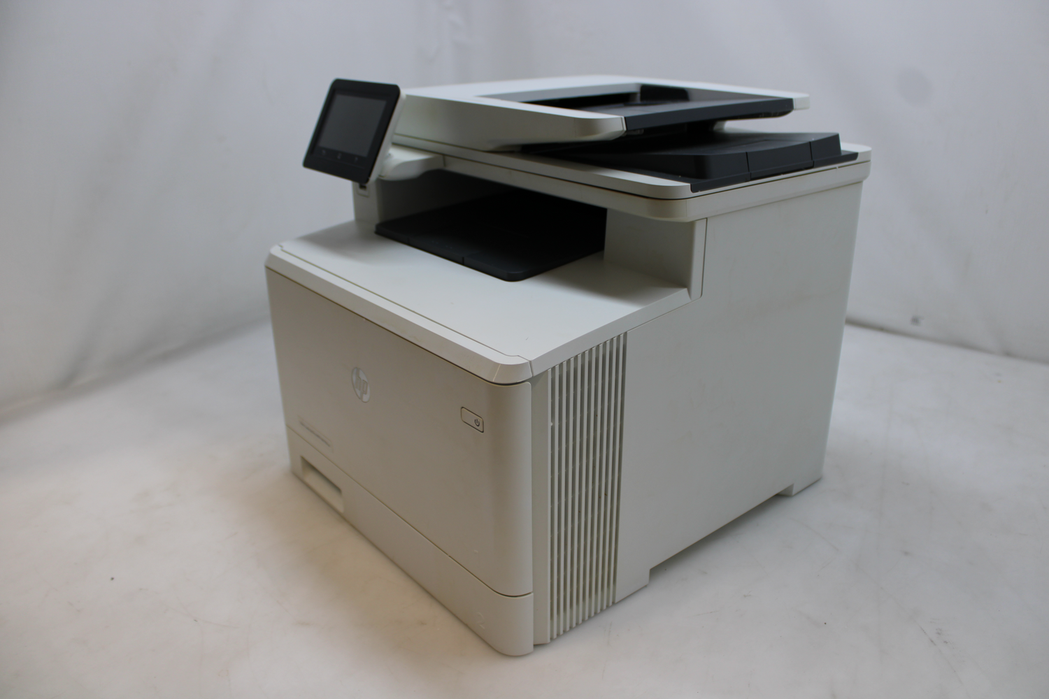 HP Color LaserJet Pro M479fnw - Farb-Multifunktionsdrucker Drucker DEFEKTWARE von HP
