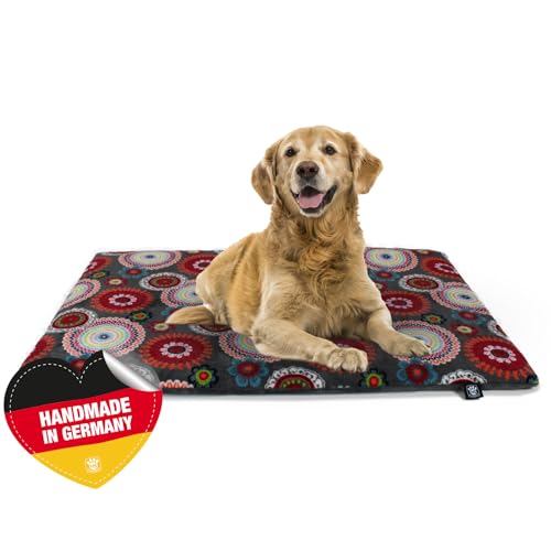 HS-Hundebett Made in Germany rutschfeste Hundedecke, Mandala Rot, 55 x 75 cm, für kleine & große Hunde I Flauschige Hundedecke, waschbar, trocknergeeignet mit 4 cm Polster-Füllung von HS-Hundebett