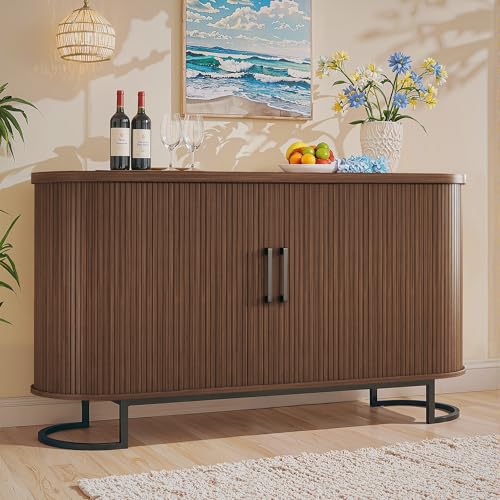 HUAHUU Sideboard Buffet Schrank mit Stauraum, 137,9 cm geriffelter Tambour, verstellbare Regale, Mitte des Jahrhunderts moderne Konsole für Wohnzimmer, Küche, Walnuss HUAHUU Sideboard Buffet Schrank mit Stauraum, 137,9 cm geriffelter Tambour, verstellbare Regale, Mitte des Jahrhunderts moderne Konsole für Wohnzimmer, Küche, Walnuss von HUAHUU