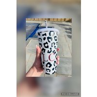 Kalte Tasse Mit Namen - Leopard Farbwechsel Wiederverwendbare Monogrammiert Personalisierter Plastikbecher von HUGsbyLou