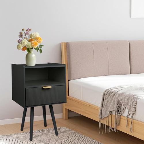 HUOLE Moderner Nachttisch mit Schublade und offenem Regal aus Holz, für Wohnzimmer, Schlafzimmer und kleine Räume mit Holzfüßen – 42 x 30 x 65 cm – Schwarz (1 Stück) von HUOLE
