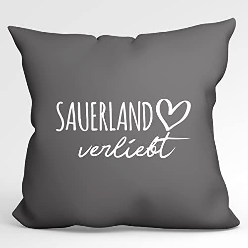 HUURAA Kissen Sauerland verliebt Deko Kopfkissen 40x40cm Steel Grey mit Namen deiner lieblings Region Geschenk Idee für Freunde und Familie von HUURAA