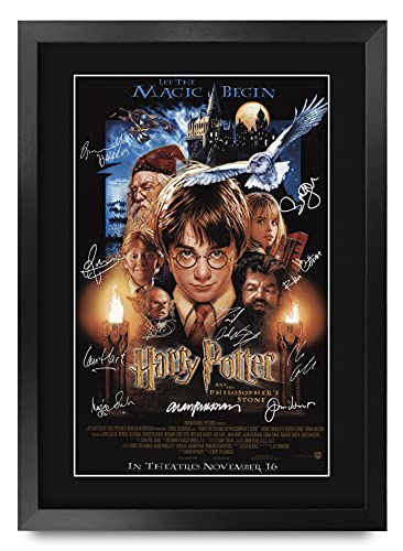 HWC Trading Stein der Weisen Harry Potter Die Darsteller Daniel Radcliffe Emma Watson Rupert Grint Geschenke Printed Poster Autogramm Bild für Film-Memorabilia Fans - A3 Eingerahmt von HWC Trading