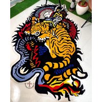 Tiger X Drachen Teppich/Ying Yang Teppich Handtufted Vatertagsgeschenk Hypebeast 84 Zoll von HYPECULTURECo