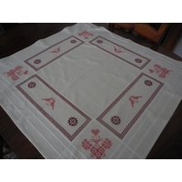 Cremefarbene Mitteldecke Baumwollmischgewebe Bestickt Kreuzstichmuster 84 cm X Vogelmuster Cremefarbene Mitteldecke Baumwollmischgewebe Bestickt Kreuzstichmuster 84 cm X Vogelmuster von Haekeliris