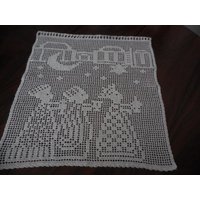 Häkelgardine Perlweiß Heilige Drei Könige Weihnachten Gardine Gehäkelt 45 cm X 42 Landhausstil Häkelgardine Perlweiß Heilige Drei Könige Weihnachten Gardine Gehäkelt 45 cm X 42 Landhausstil von Haekeliris