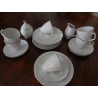Kaffeeservice Melitta Madrid Platinrand 5310 1970 - 1972 Ohne Kaffeekanne Seltenes Fundstück Kaffeeservice Melitta Madrid Platinrand 5310 1970 - 1972 Ohne Kaffeekanne Seltenes Fundstück von Haekeliris