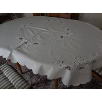 Tischdecke Baumwolle Weiß Weißstickerei Hohlsaum 148 cm X 110 Vintage Top Erhalten Tischdecke Baumwolle Weiß Weißstickerei Hohlsaum 148 cm X 110 Vintage Top Erhalten von Haekeliris
