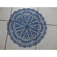 Von Hand Gehäkeltes Tischdeckchen Blau 37 cm Handarbeit Von Hand Gehäkeltes Tischdeckchen Blau 37 cm Handarbeit von Haekeliris