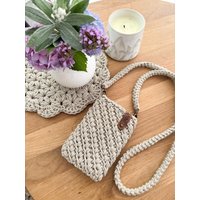 Handytasche Crossbodybag Gehäkelt Umhängetasche Smartphone von HaekeltraumChristina