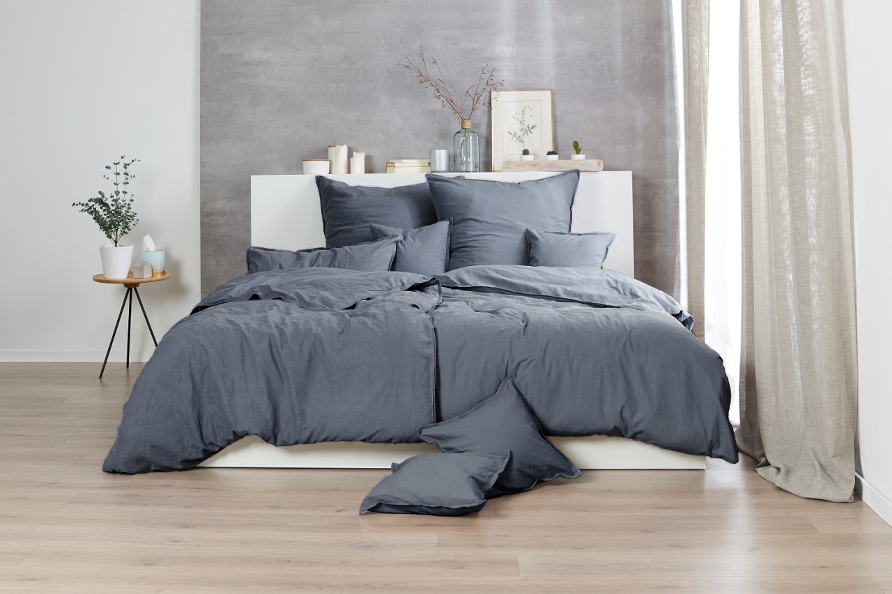 Hahn Renforce Bettwäsche 240x220 stonewashed grau anthrazit 123061-888 Hahn Renforce Bettwäsche 240x220 stonewashed grau anthrazit 123061-888 von H. G. Hahn GmbH