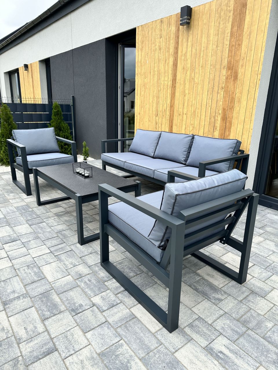 Gartenmöbelset Sitzgruppe Outdoor Gartenmöbel Tisch Alu Sessel Stuhl Terrasse von Hainser