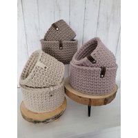 Aufbewahrungs Körbe Gehäkelt.runde in Verschiedenen Größen Und Farben.fürbad Auch Wohnzimmer.naturtöne Körbe, Korb Für Pinsel Aufbewahrungs Körbe Gehäkelt.runde in Verschiedenen Größen Und Farben.fürbad Auch Wohnzimmer.naturtöne Körbe, Korb Für Pinsel von Halesknittingworld