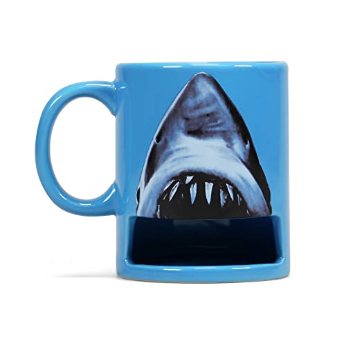 Jaws - Everyday Mugs - Jaws Cookie Holder Mug von Half Moon Bay