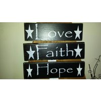 Primitives Holzschild Liebe Hoffnung Glaube Distressed Palettenschild Altholz Rustikales Dekor Primitive Stern-Wandbehang Wanddekor-Zeichen von HalliesCollectibles