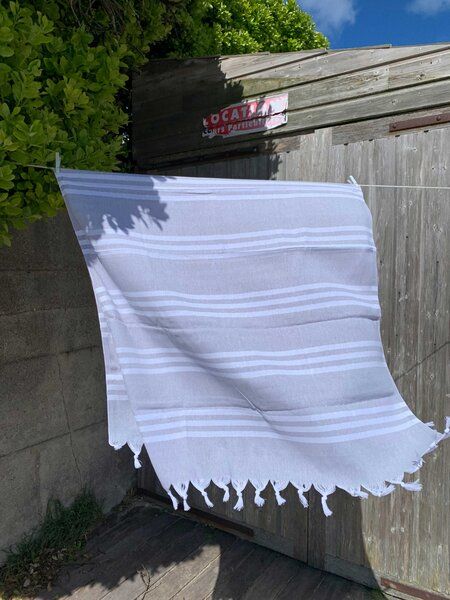 Hamam Originals Hamamtuch Ibiza in verschiedenen Farben mit schönem Fischgrät Muster. von Hamam Originals