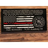 Feuerwehrmann Zeichen - Geschenk Idee, Geschenk, Benutzerdefiniertes Wandschild, Mannhöhle Dekor, Abschlussfeier, Ruhestand, Dünne Rote Linie von HamblinWoodWorking
