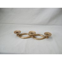 Schwerer Kerzenleuchter Bronze Kerzenständer Dreiflammig Oval Vintage Kerzenhalter von HamburgVintage