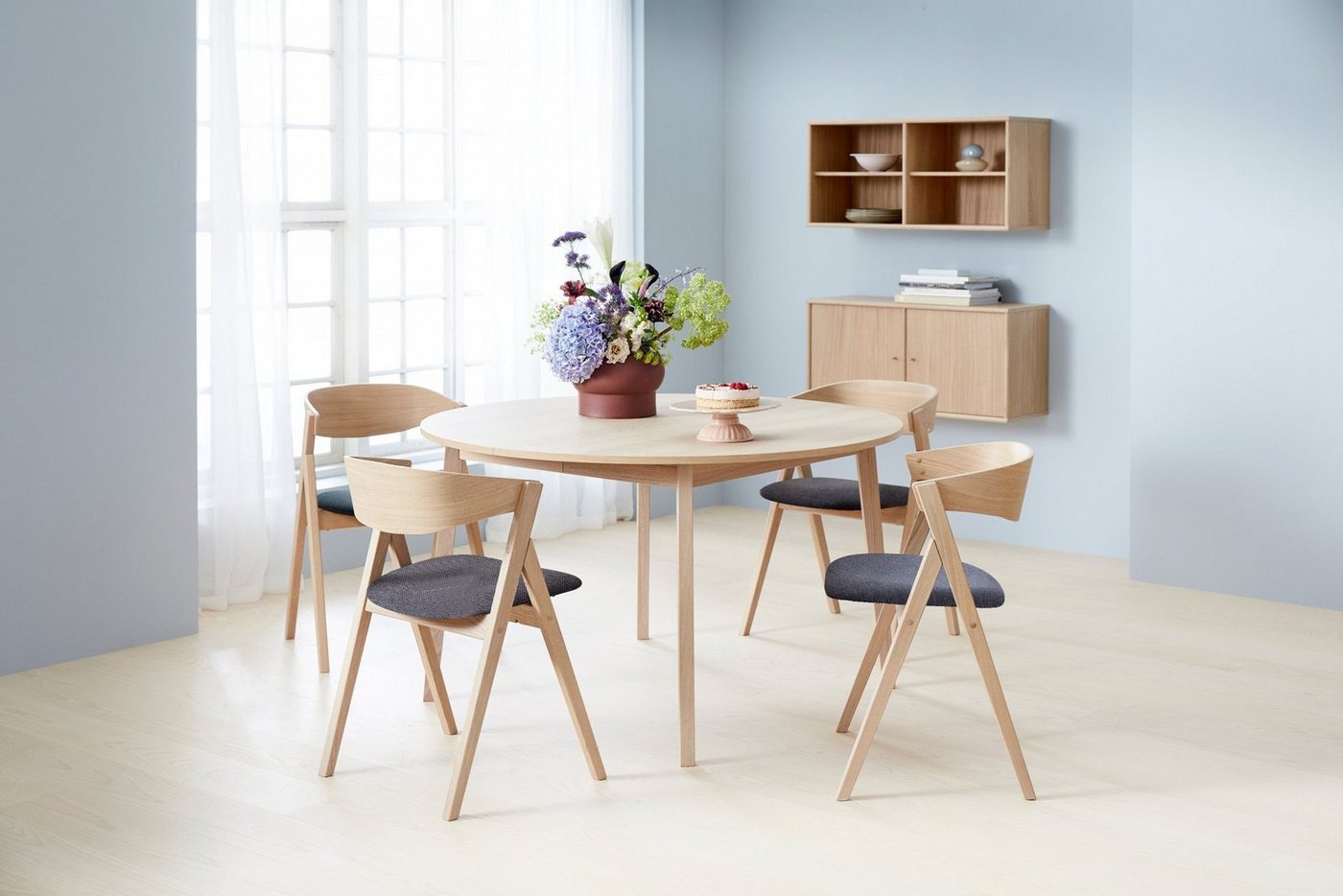 Hammel Furniture Essgruppe Findahl/Basic by Hammel Single/City, (Set, 5-tlg), mit Single Esstisch Ø130 cm inkl. 2 Einlegeplatten und 4 City Stühle von Hammel Furniture