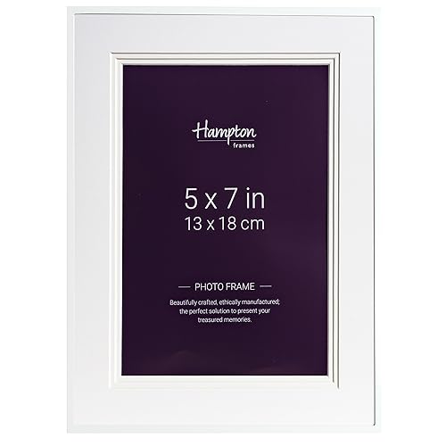 Hampton Frames MARBELLA MARB10M57W Bilderrahmen, mit Passepartout, Glas, 13 x 18 cm, Weiß Hampton Frames MARBELLA MARB10M57W Bilderrahmen, mit Passepartout, Glas, 13 x 18 cm, Weiß von Hampton Frames