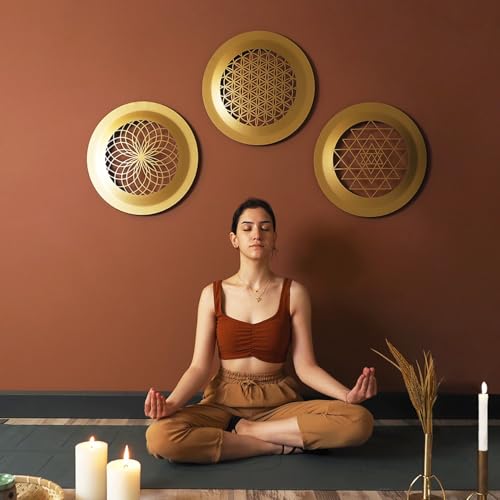 Elegant Gold Decorative Metal Wall Accessory, 46 x 46 cm | 100% Steel, 1.2 mm Thickness | Stylish & Durable Home Decor for Any Space Elegant Gold Decorative Metal Wall Accessory, 46 x 46 cm | 100% Steel, 1.2 mm Thickness | Stylish & Durable Home Decor for Any Space von Hanah Home