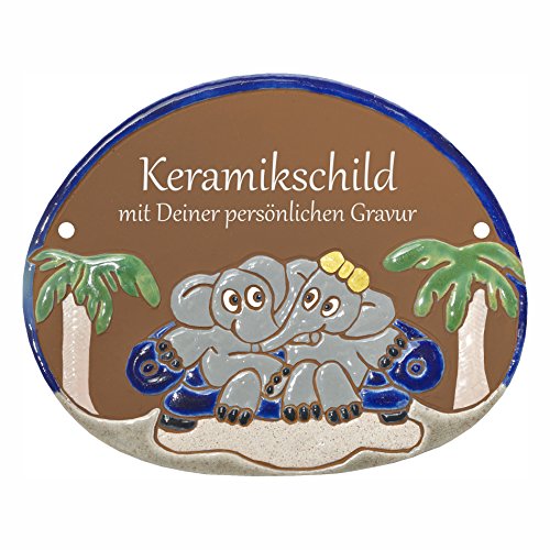 Handarbeit aus Schleswig-Holstein Keramikschild 19,0 x 15,0 cm Motiv Zwei Elefanten auf Sofa (braun) von Handarbeit aus Schleswig-Holstein
