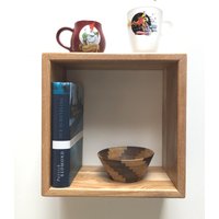 Wandregal, Hängender Cube, Handgefertigter Würfel Aus Eiche Massiv Leimholz Durchgehende Lamellen 100% Fsc® von HandcrafVonKarlheinz