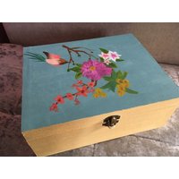 Mütter Tagesgeschenk - Valentines/Taufe/Baby Schmuck-Box/Speicher/Foto Box.hand Gemalt Box von HandedOnAPlate