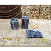 Marmor Badezimmer Set | Essential Spender Waschtisch Spülen Dusche Zubehör Zahnbürstenhalter von HandicraftArtisan