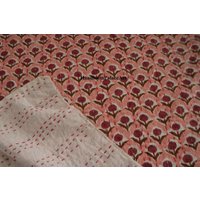 Rosa Kantha Quilt Handbedruckte Tagesdecke Aus Baumwolle von HandloomPalaceArt