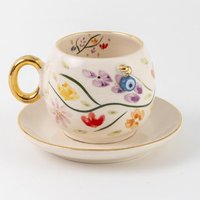 Handgemachte Blumen Keramik Espresso-Tasse Gold-Detail, Frühlings-Thema von HandmadeBskCeramics