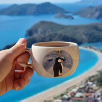 Kaiserpinguin Becher Handgemachte Kaffeetasse Mit 24K Vergoldung von HandmadeBskCeramics