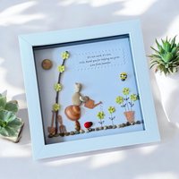 Gartenarbeit Kieselstein Bild, Personalisierte Ruhestand Geschenk, Danke Naturliebhaber Pebble Rahmen, Thema Geschenk von HandmadeCraftsUKShop