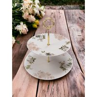 Etagere Aus Neuem Porzellan Geschenkidee Hochzeitsgeschenk Geburtstagsgeschenk von HandmadeDuKes