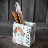 Vintage Stiftehalter 10, 5x10x6 cm Schreibtisch Organizer Ablagebox Büro Schule Handarbeit von HandmadeForUVonAnna