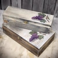 Vintage Weinholzkasten Weintruhe Landhaus Shabby Holz Handarbeit Ver. Größen Vintage Weinholzkasten Weintruhe Landhaus Shabby Holz Handarbeit Ver. Größen von HandmadeForUVonAnna