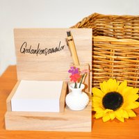 Notizzettelhalter " Gedankensammler Aus Holz Mit Fach Für Kugelschreiber Inkl. Schreibblock Und Keramikvase, Utensilo Schreibtisch von HandmadeInNB
