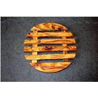 Olivenholz Untersetzer, Topfuntersetzer, Holzuntersetzer, Holz Tischschoner, Handgefertigt, Geschenk Olivenholz Untersetzer, Topfuntersetzer, Holzuntersetzer, Holz Tischschoner, Handgefertigt, Geschenk von HandmadeOlivenholz