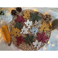 Makramee Ahornblatt/Blatt Boho Herbstdeko in Verschiedenen Größen Und Farben von HandmadeStuffBySonja