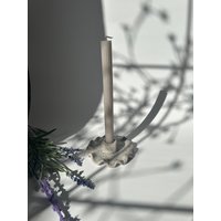 stabkerzenhalter Aus Ton, Handgefertigt. Hellgrau Gesprenkelt von Handmadebyanja66