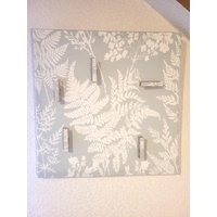 Memoboard/Pinnwand " Farn Zart in Hellgrau von HandmadebycbShop