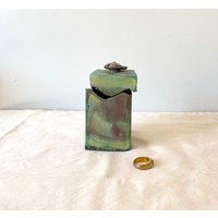 Vintage Keramikbehälter Mit Deckel/Froschmotiv-Handarbeit, Signiert Künstler von HandpickedArtifacts