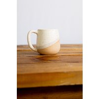 Rundbodenbecher - Handgemachte Keramikkaffeetasse Mit Griff Farboptionen- 12-Unzen-Becher Rundbodenbecher - Handgemachte Keramikkaffeetasse Mit Griff Farboptionen- 12-Unzen-Becher von HandsOnCeramics